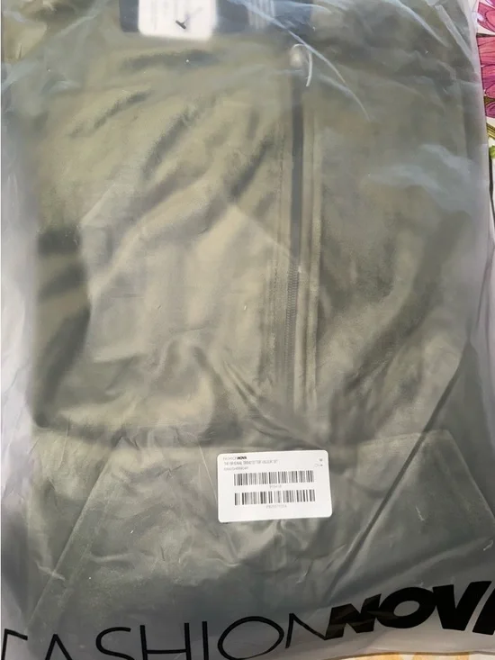 Fashion Nova Olive Velvet Zip Hoodie and Jogger set - Medium - Picture 4 of 5